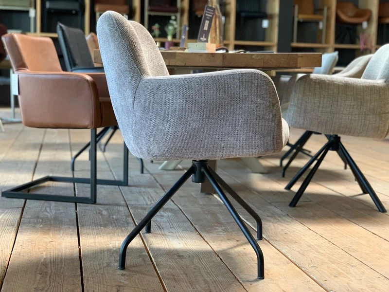 Gepolsterter Drehstuhl Esszimmer S60D