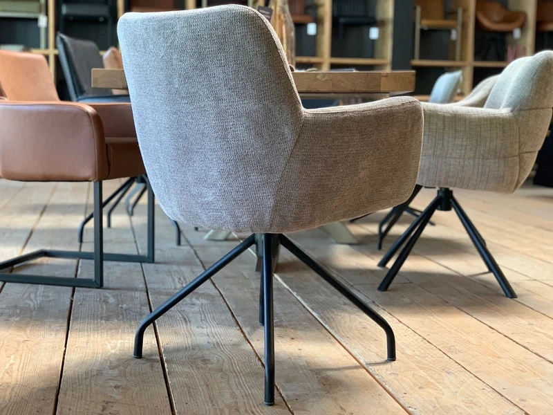 Gepolsterter Drehstuhl Esszimmer S60D