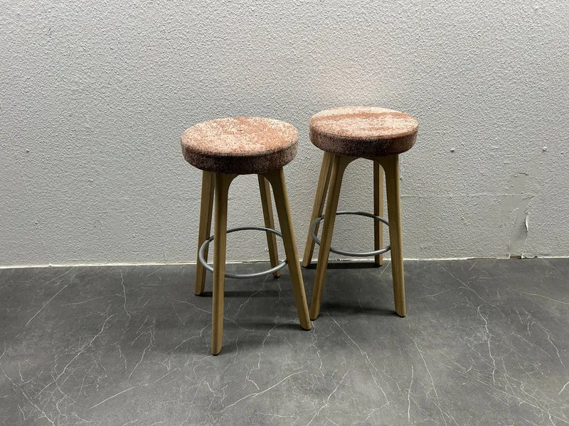 Hocker Bronze