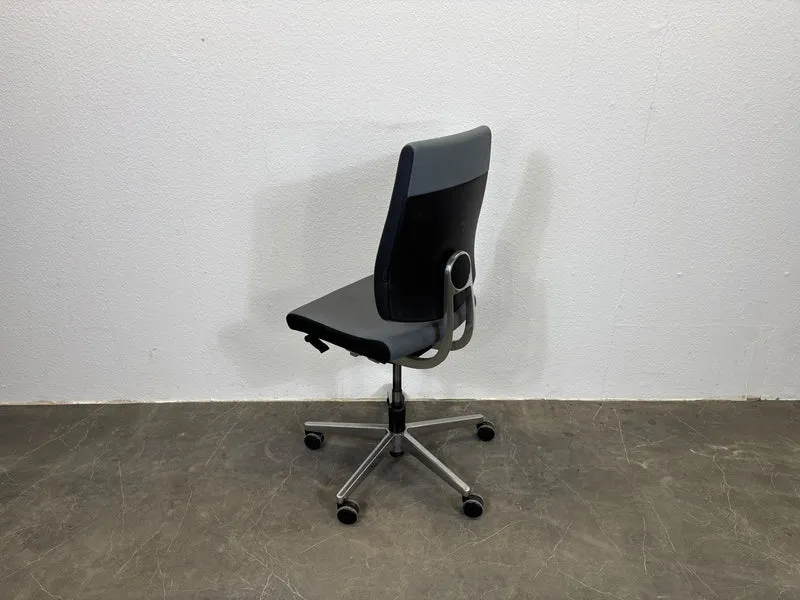 Sedus Black Dot Bürodrehstuhl Grau