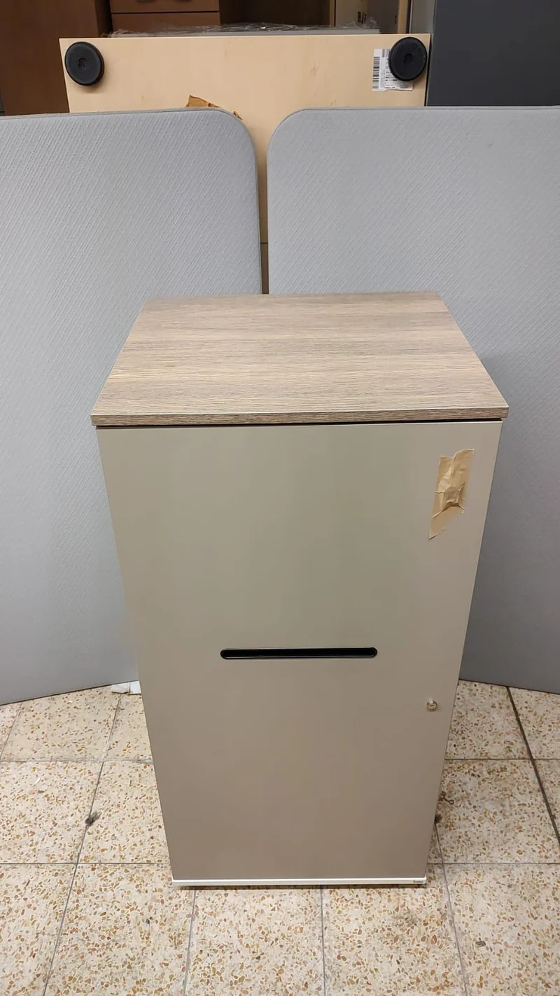 Bene Aktenschrank Weiß / Taupe