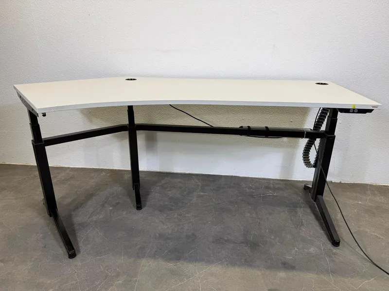Assmann Elektrisch höhenverstellbarer Schreibtisch Freiform Weiß