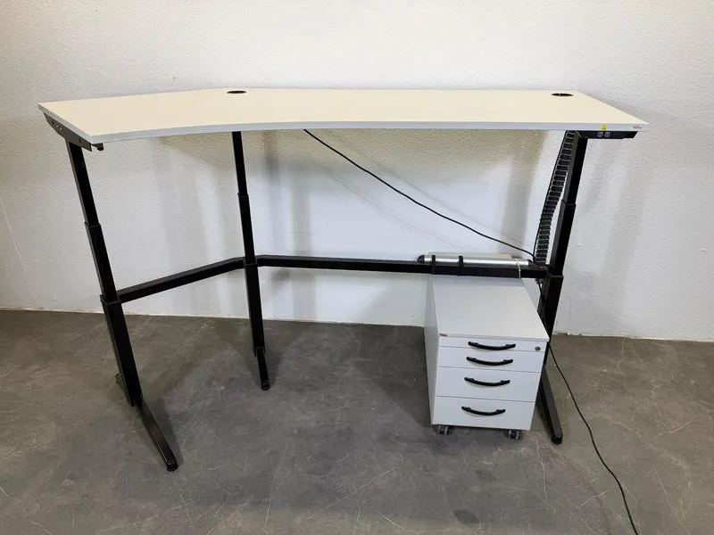 Assmann Elektrisch höhenverstellbarer Schreibtisch Freiform Weiß
