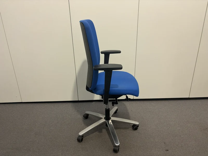 König & Neurath Jet Bürodrehstuhl Blau