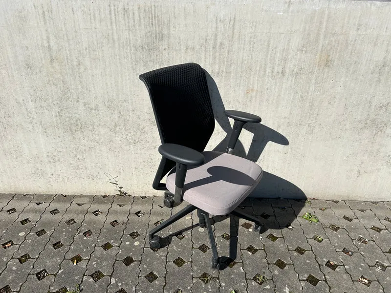 Vitra ID Chair Concept Schwarz / Grau