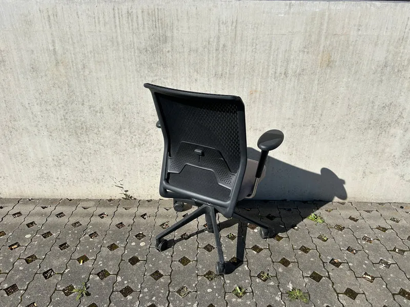 Vitra ID Chair Concept Schwarz / Grau