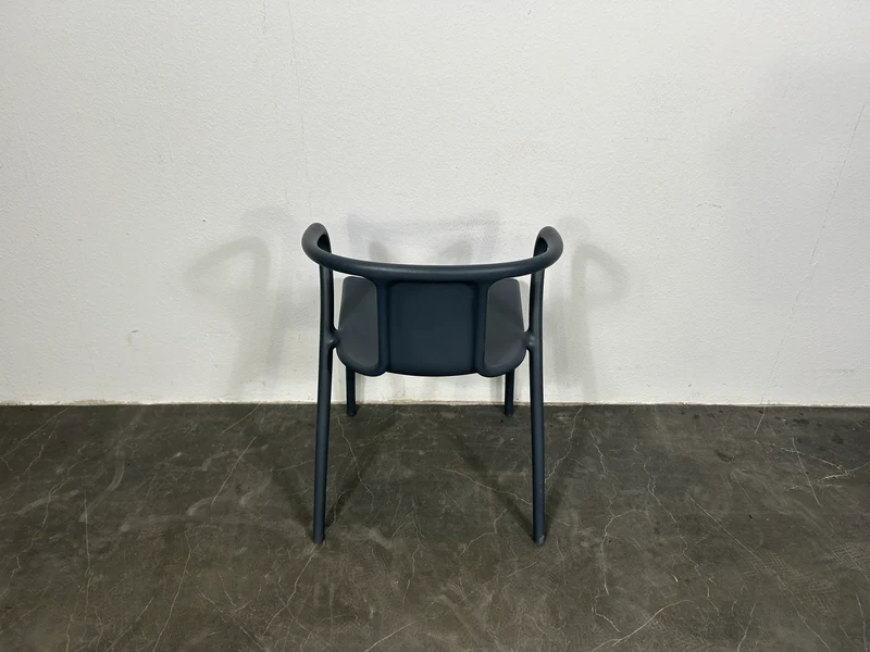 Magis Air Armchair Konferenzstuhl Anthrazit