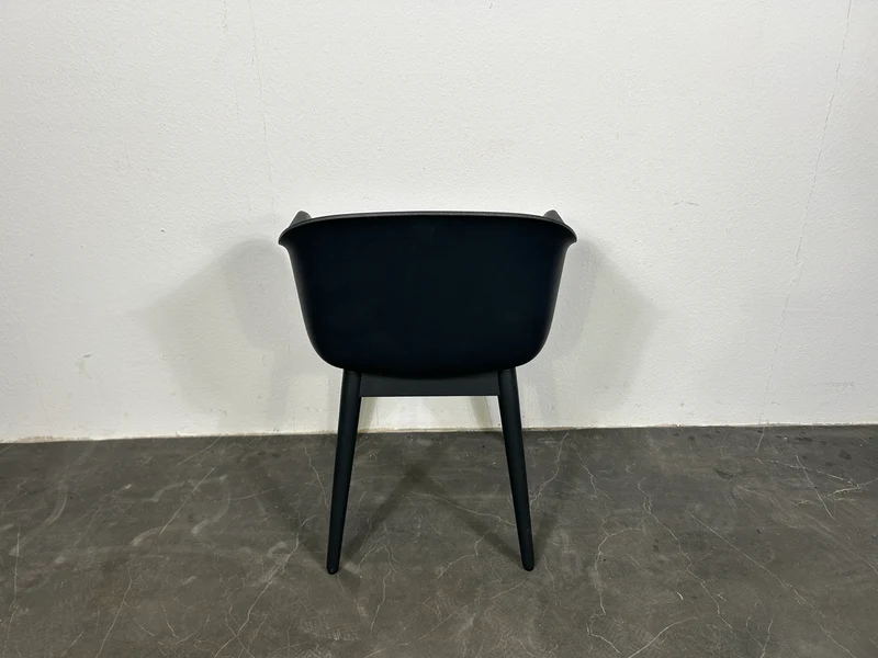 Muuto Fiber Wood Konferenzstuhl Schwarz
