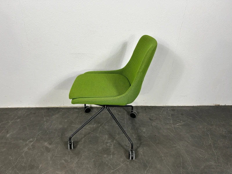 Brunner Crona 6383 Konferenzstuhl auf Rollen Grün