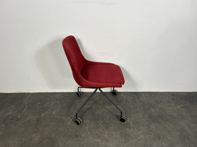 Brunner Crona 6383 Konferenzstuhl auf Rollen Rot