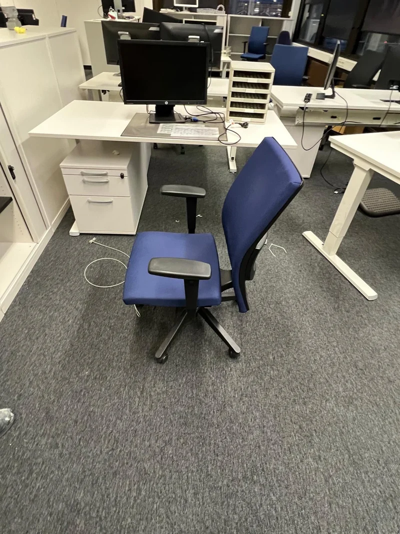 Haworth Comforto Bürodrehstuhl Blau