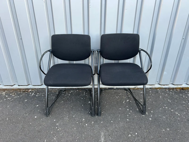 Konferenzstuhl Schwarz