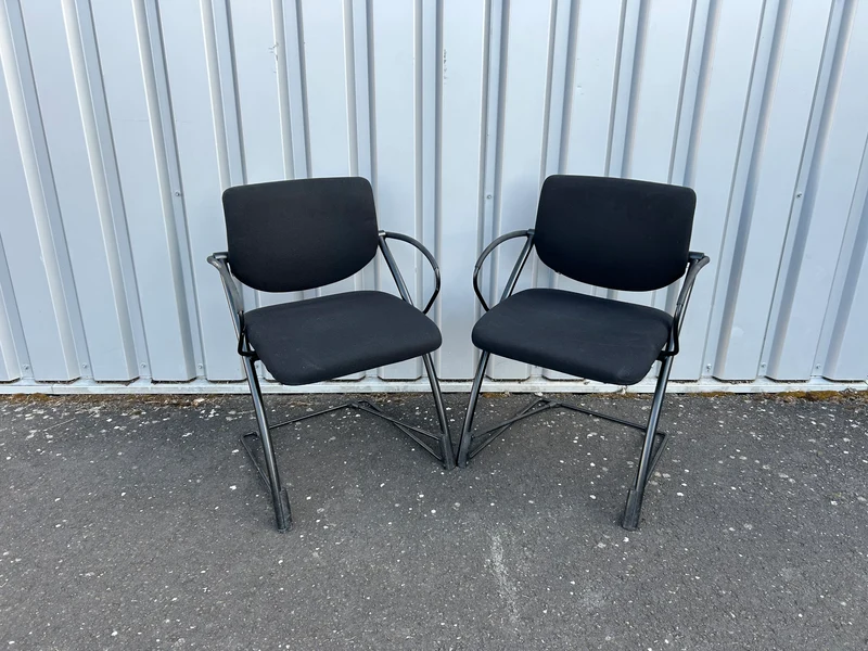 Konferenzstuhl Schwarz