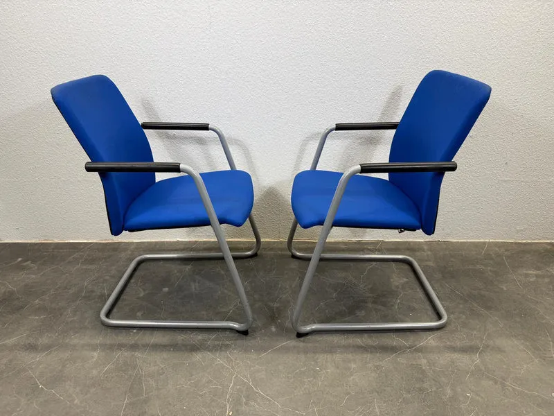 König & Neurath Jet Konferenzstuhl Blau