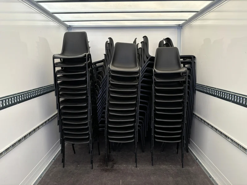 Stapelstuhl Konferenzstuhl Schwarz