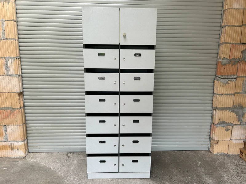Postfachschrank Grau