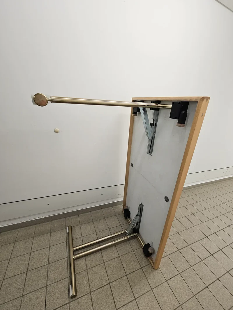 Hiller Konferenztische Besprechungstische