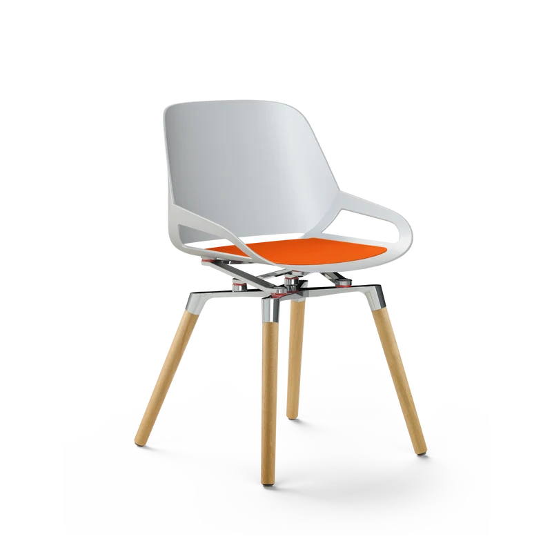 Aeris Numo mit Eichen Holzbeinen und weißer Sitzschale