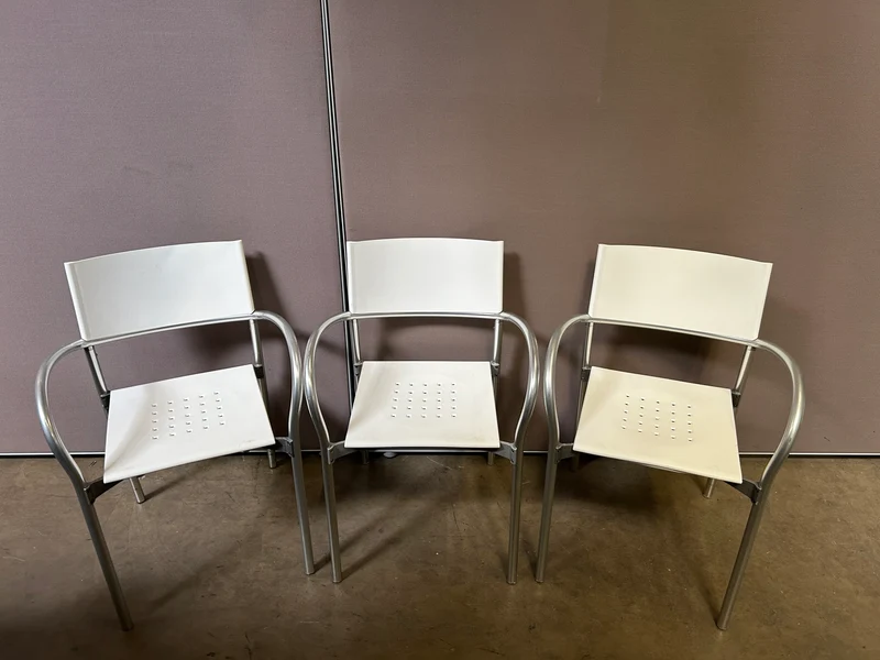Konferenzstuhl Weiß