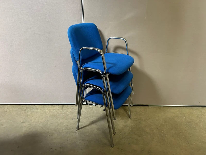 Konferenzstuhl Blau