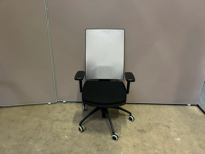 Bürodrehstuhl Schwarz/Weiß