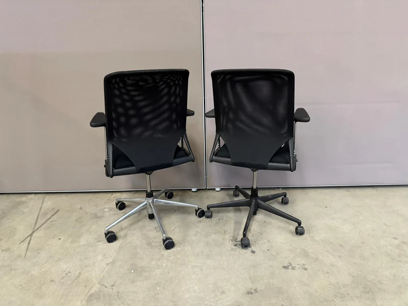 Vitra Meda Bürodrehstuhl