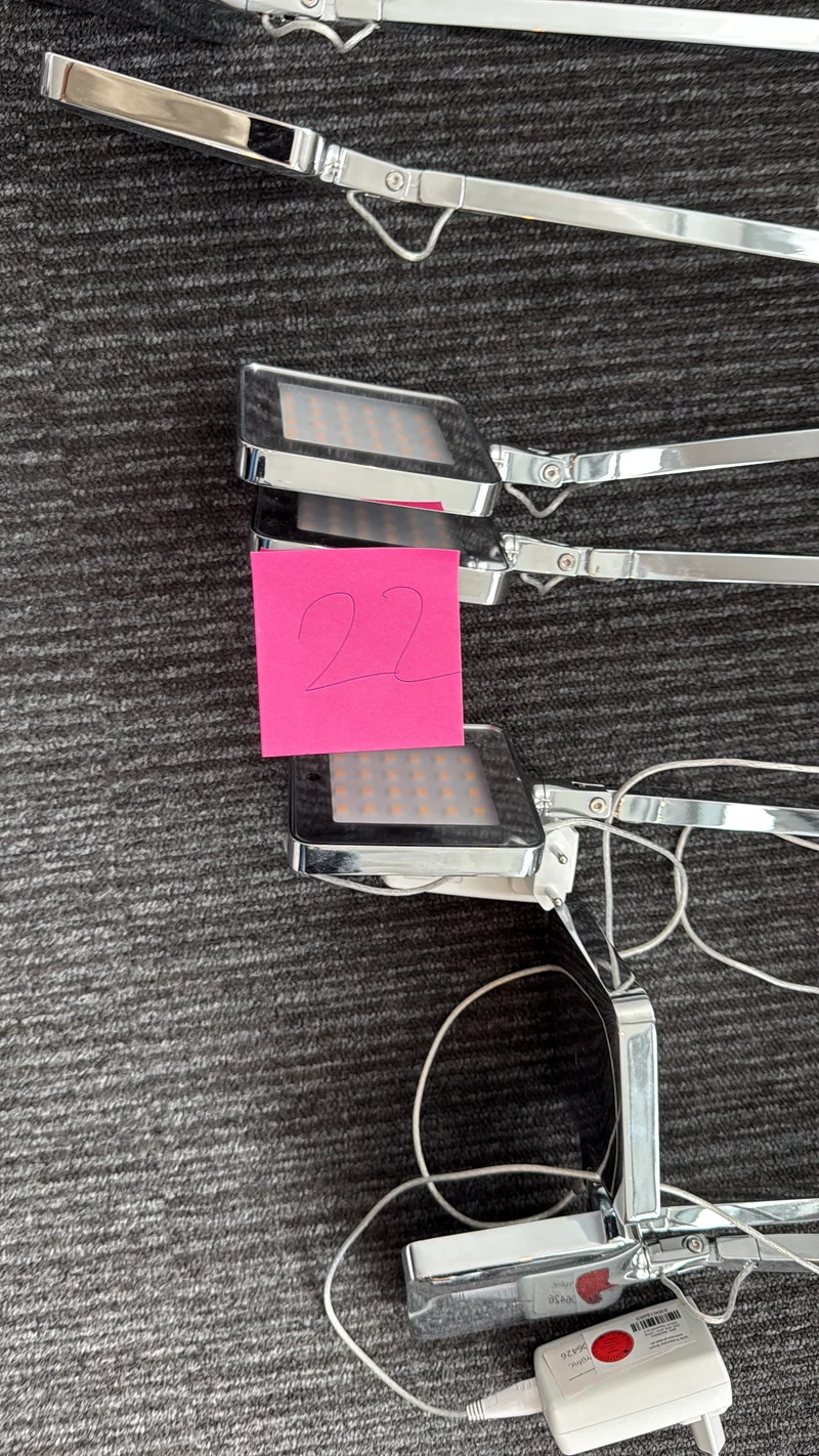 Flos Kelvin LED T Schreibtischleuchte