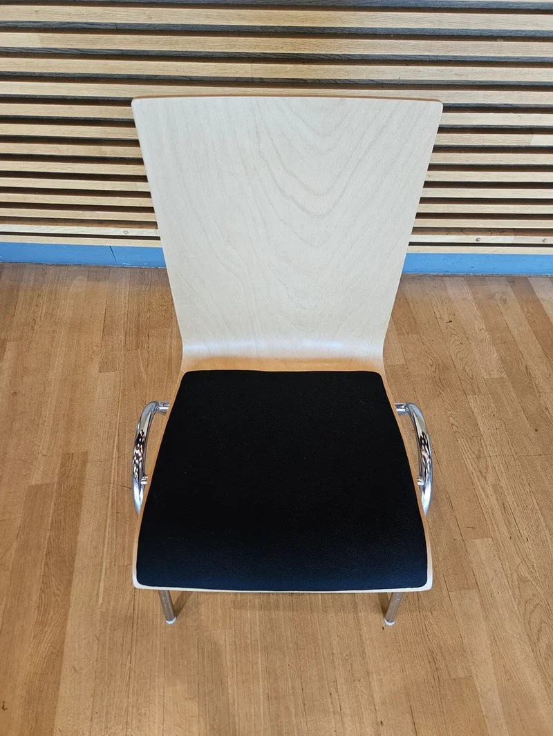 Hiller Atlante Konferenzstuhl