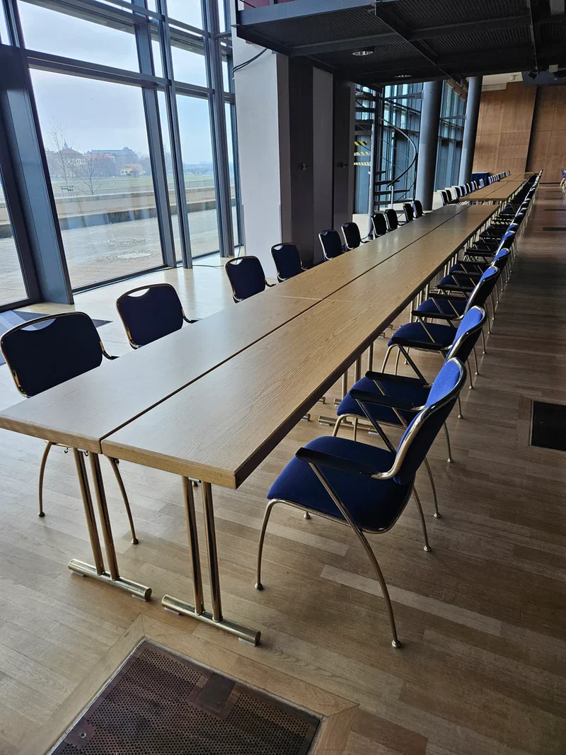 Hiller Klapptisch Konferenztisch 180cm