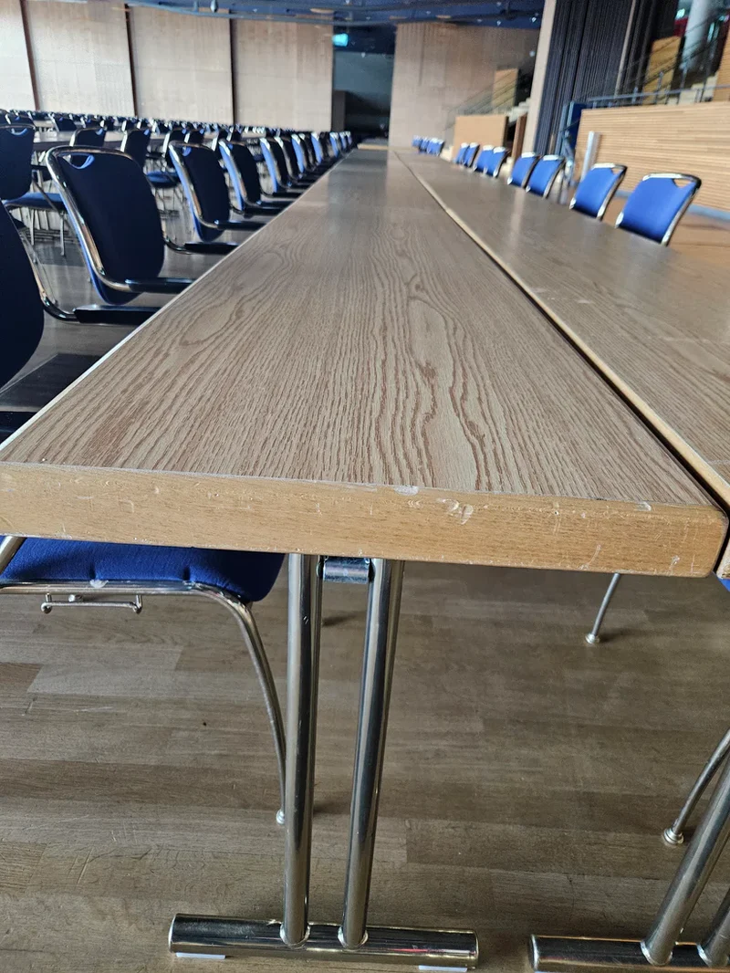 Hiller Klapptisch Konferenztisch 180cm