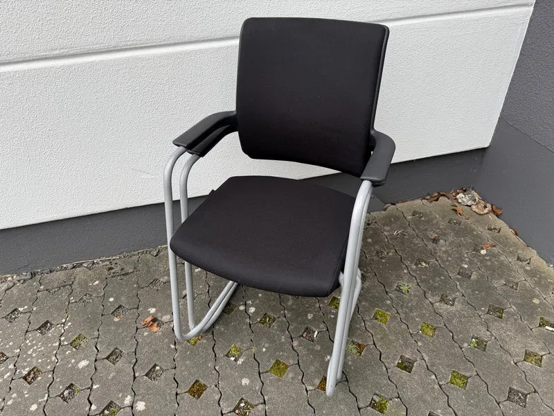Interstuhl Hero Konferenzstuhl