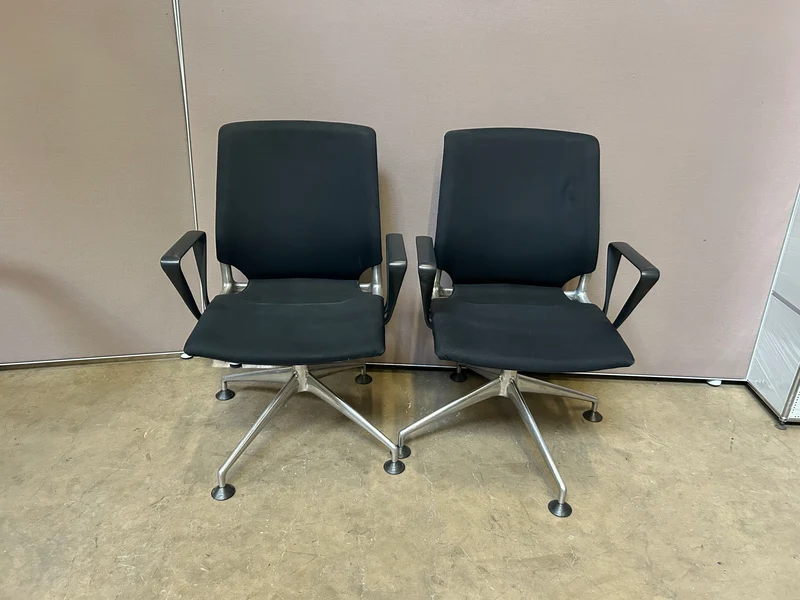 Vitra Meda Chair Stoff Konferenzstuhl
