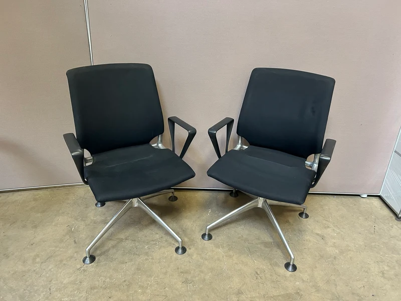 Vitra Meda Chair Stoff Konferenzstuhl