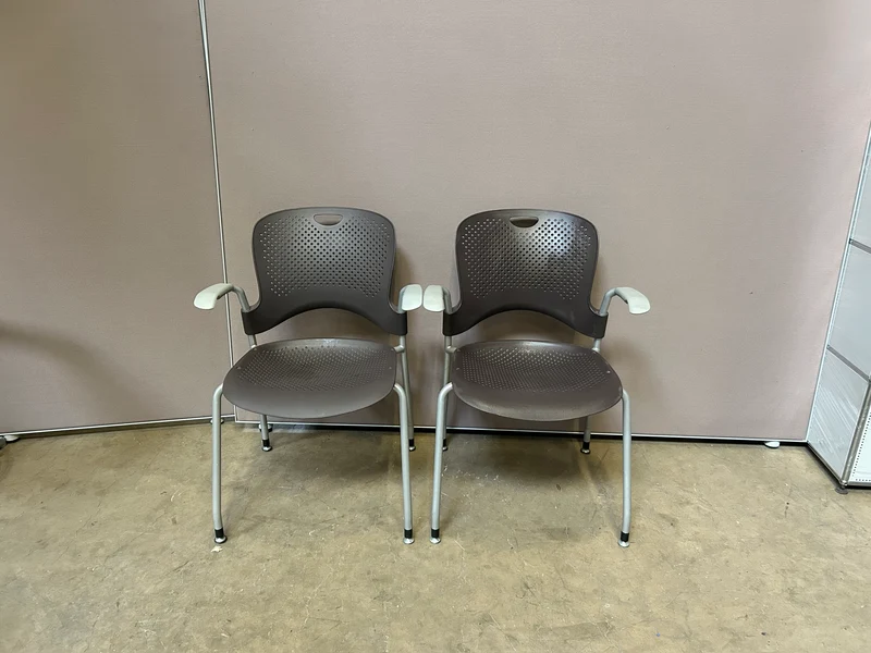 Herman Miller Caper Konferenzstuhl