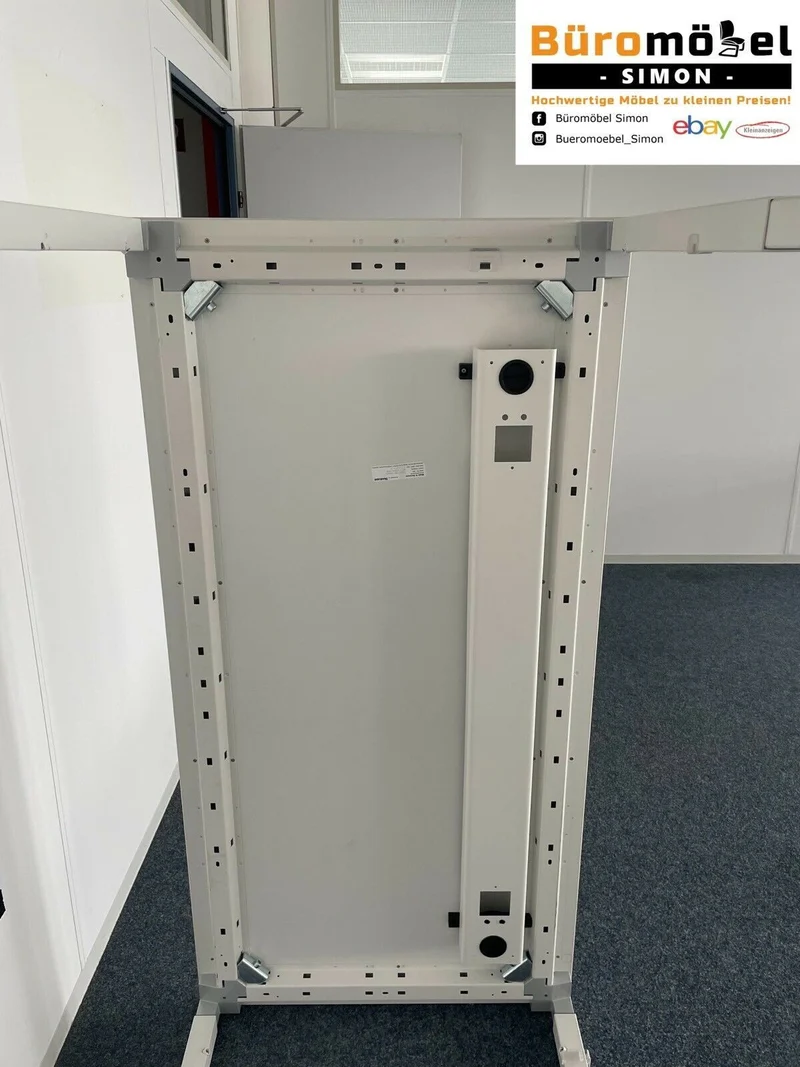 Steelcase manuell Höhenverstellbarer Schreibtisch Weiß