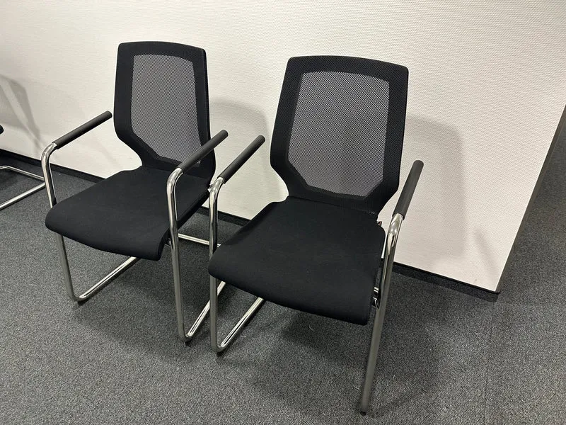 König Neurath Jet 2 Konferenzstuhl Schwarz