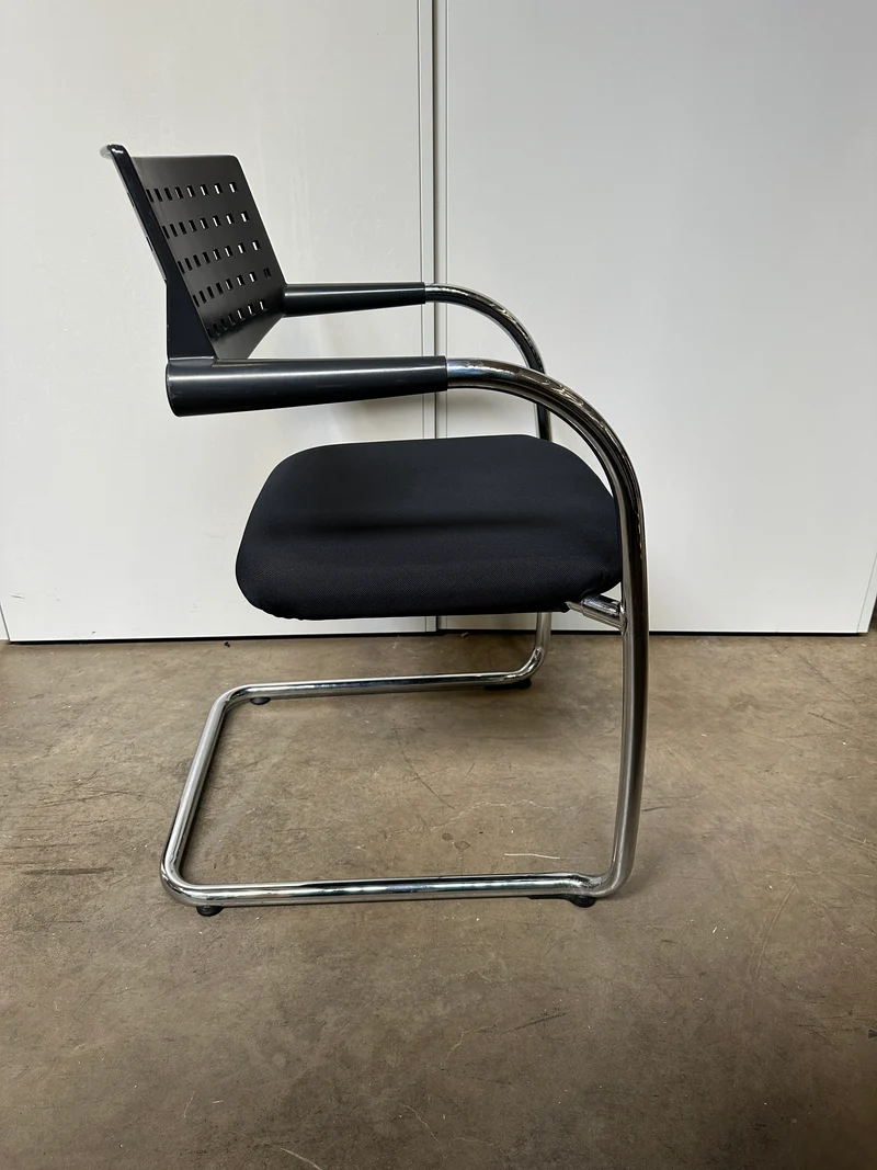 Vitra Visavis Konferenzstuhl Schwarz