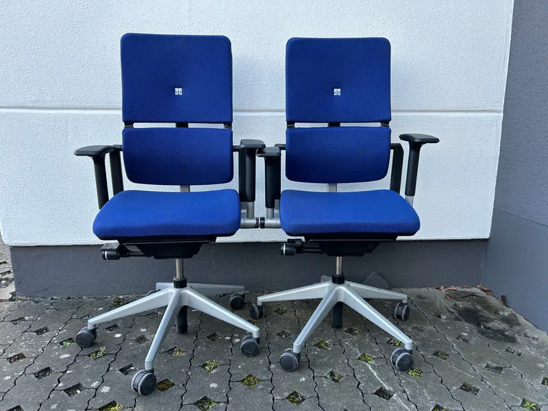 Steelcase Please V2 Bürodrehstuhl blau