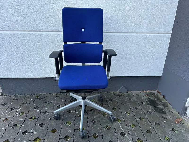 Steelcase Please V2 Bürodrehstuhl blau