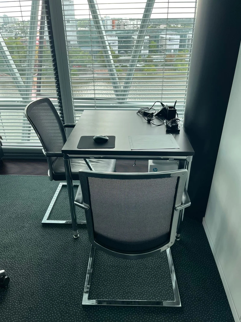 Bosse Modul Space Manuell Höhenverstellbar Schreibtisch Schwarz