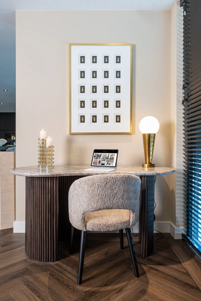 Richmond Interiors Schreibtisch Rashford beige