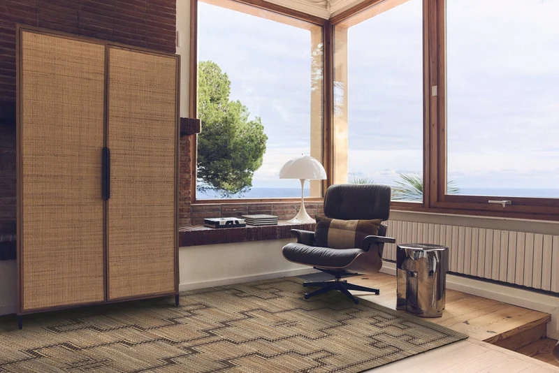 Design Schrank Pioneer aus Rattan - HKliving