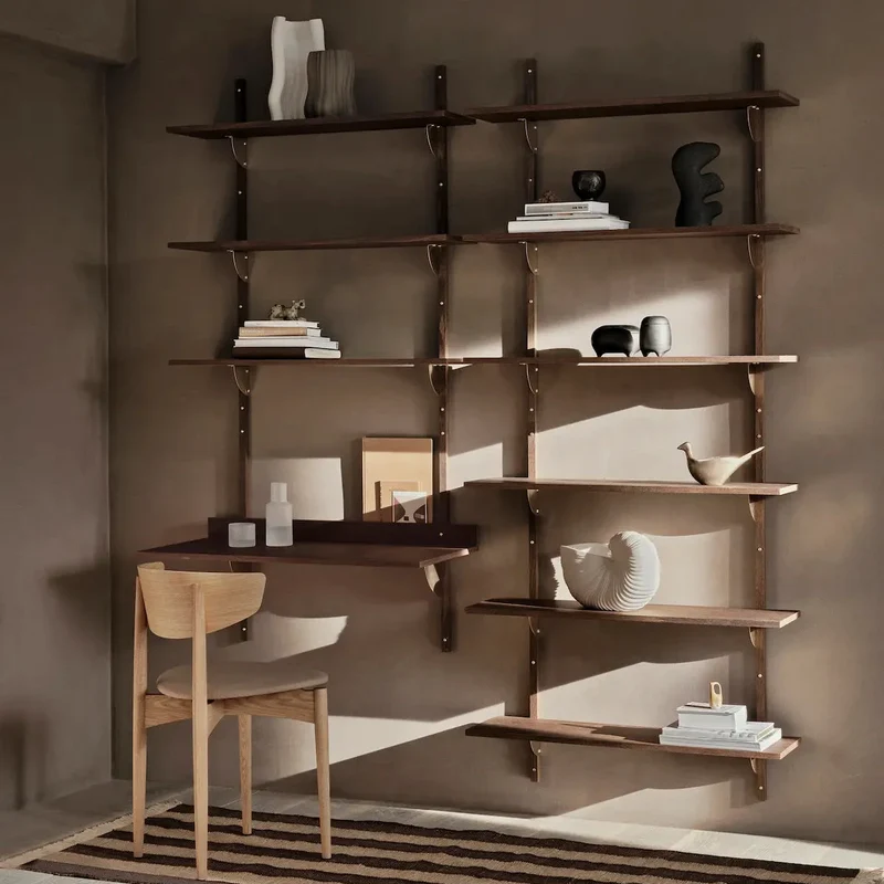 Sector Desk Wandschreibtisch Eiche & Messing - ferm LIVING