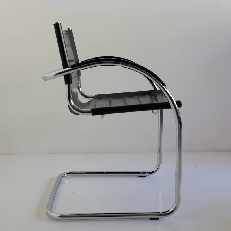 Freischwinger Marcel Breuer Stil schwarzes Leder - Safco