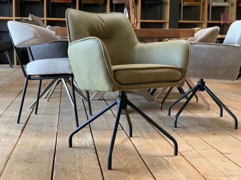 Drehbarer Esstischstuhl Leder 26D