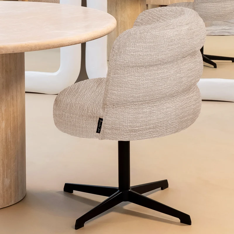 Alexander Jones Chadwick Cream Fusion Drehstuhl