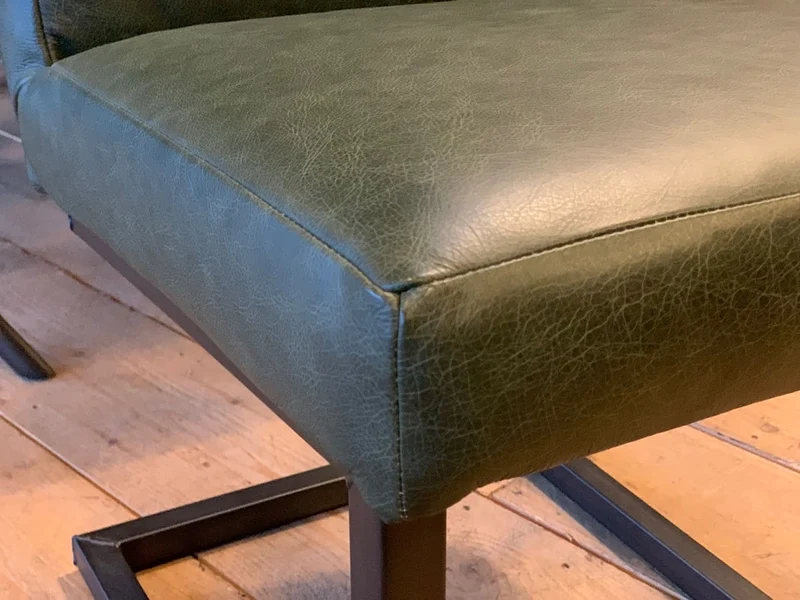 Schwingstuhl Leder ohne Armlehne 115NA