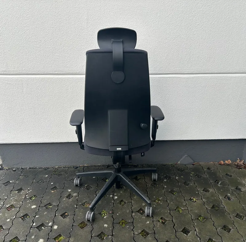 Interstuhl Goal mit Kopfstütze Ergonomischer Bürodrehstuhl