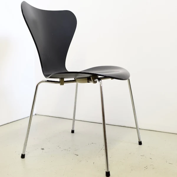 Stuhl 3107 - Arne Jacobsen für Fritz Hansen