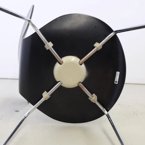 Stuhl 3107 - Arne Jacobsen für Fritz Hansen